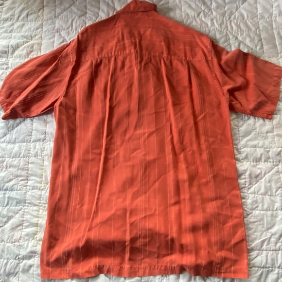 Tommy Bahama 94% Silk Short Sleeve Shirt Orange, Size Medium - Picture 6 of 6
